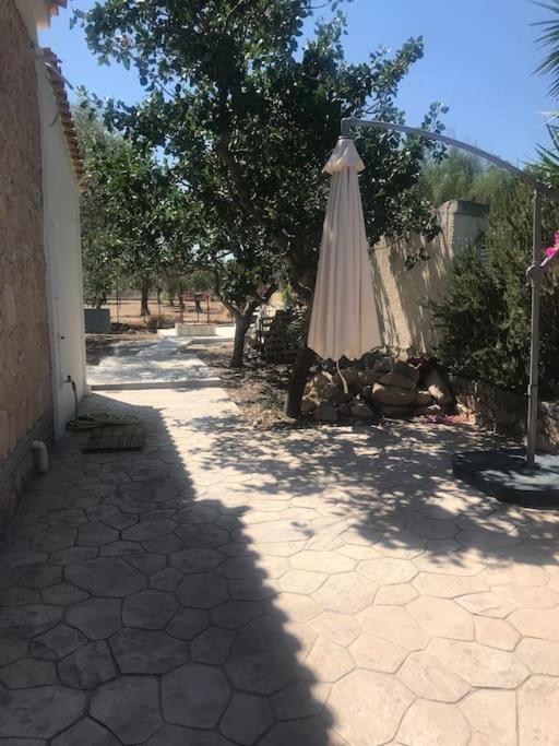 Πέτρινη Κατοικία Στην Αίγινα - Stone House In Aigina Khloi ภายนอก รูปภาพ